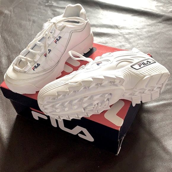 FILA - Picture 2 of 2